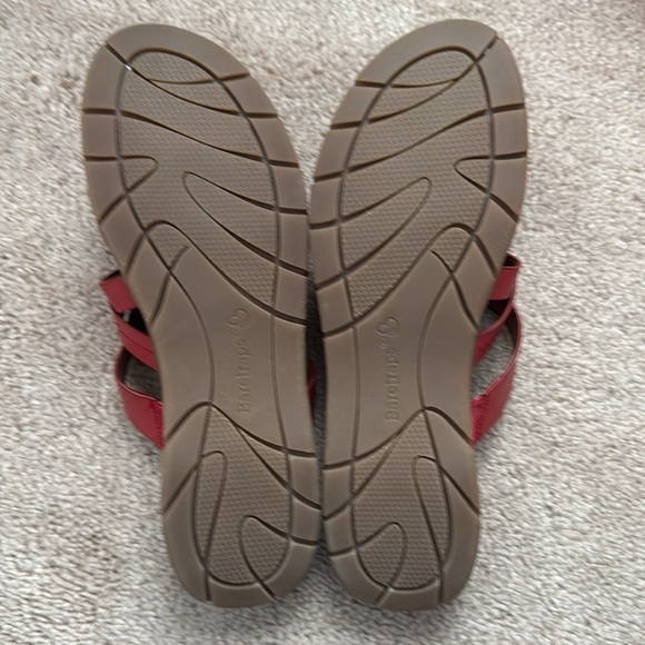 Brand New Cassy Baretraps Red Sandals - Picture 2 of 7